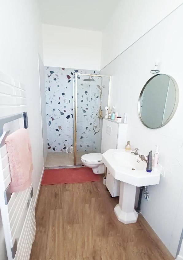Villa Sequoia - Grande Chambre Avec Sdb Privee บาซาส ภายนอก รูปภาพ